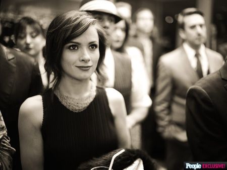 The Cause Of Cathriona White's death Is Suicide.